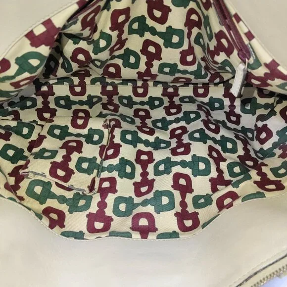 Gucci GG Signature Abbey Tote - Picture 6 of 16